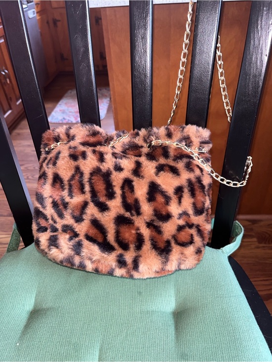 Handbags - Leopard Faux-Fur Chain Crossbody Bag - BrownNWOT